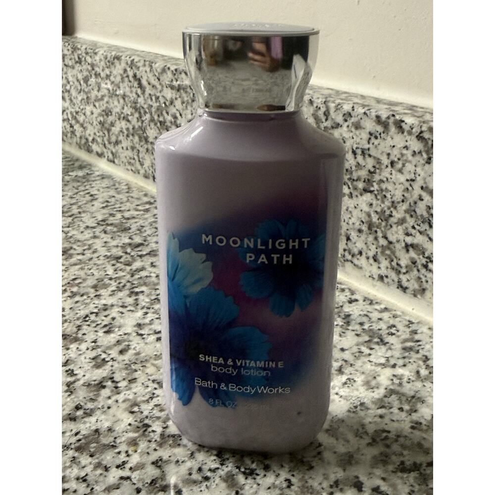 Bath and Body Works MOONLIGHT PATH Body Lotion 8 fl.oz.~DISCONTINUED~RARE